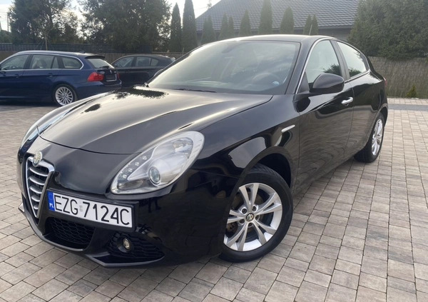 Alfa Romeo Giulietta cena 25900 przebieg: 176000, rok produkcji 2011 z Łask małe 529